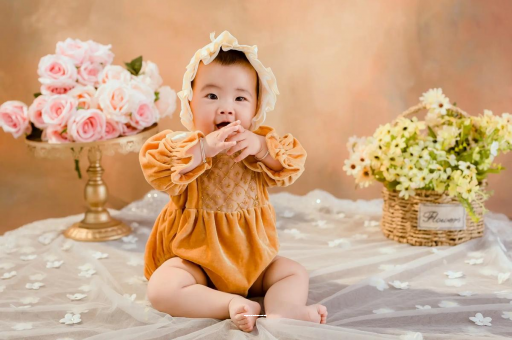 来宾宝宝咳嗽发低烧 来宾宝宝咳嗽发低烧